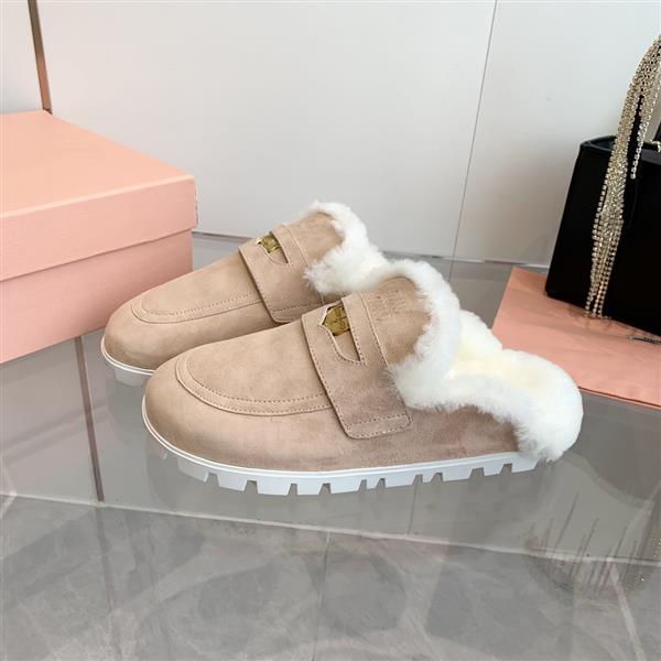 20243518944656 26023